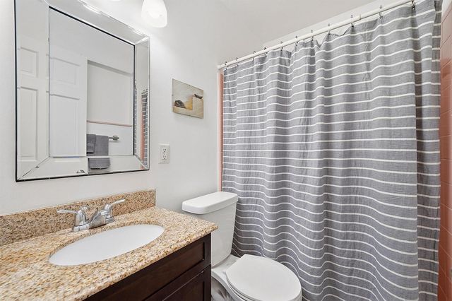 2417 NW 7th Avenue, Wilton Manors, FL 33311
