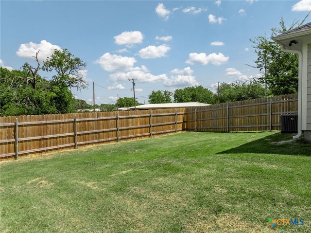 1407 Mill Street, Gatesville, TX 76528