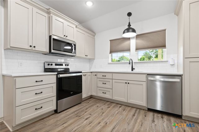 1407 Mill Street, Gatesville, TX 76528