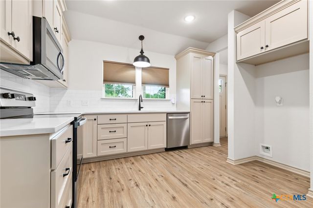 1407 Mill Street, Gatesville, TX 76528