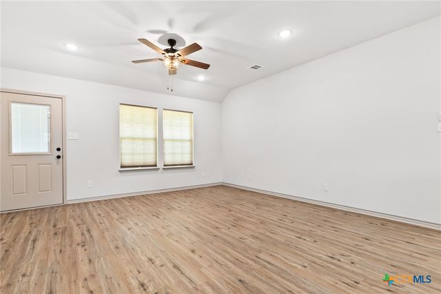 1407 Mill Street, Gatesville, TX 76528