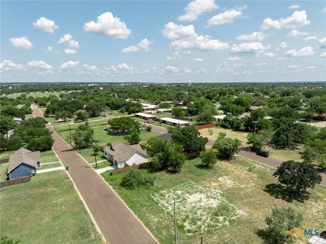 1407 Mill Street, Gatesville, TX 76528