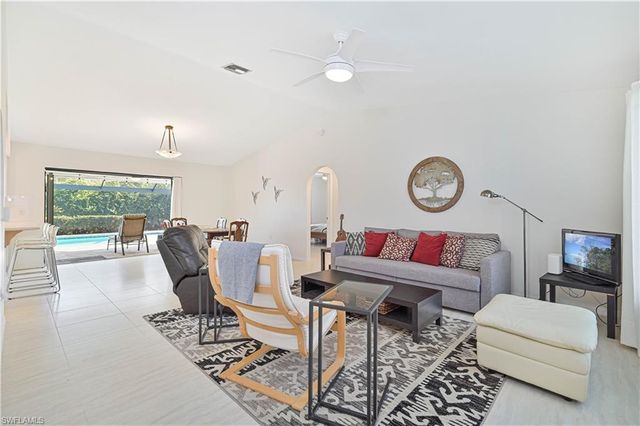 18085 Laurel Valley RD, Fort Myers, FL 33967