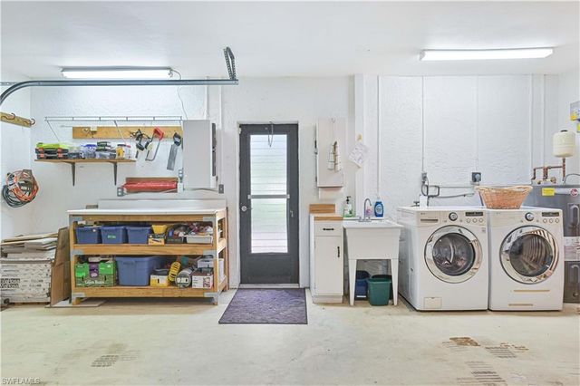 18085 Laurel Valley RD, Fort Myers, FL 33967