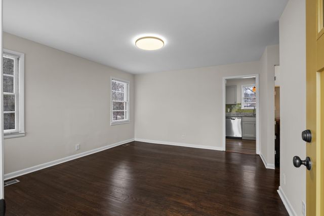 1903 Louanne Dr, Nashville, TN 37217