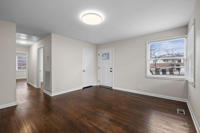 1903 Louanne Dr, Nashville, TN 37217