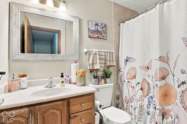 6058 Apache Drive, Indianapolis, IN 46254