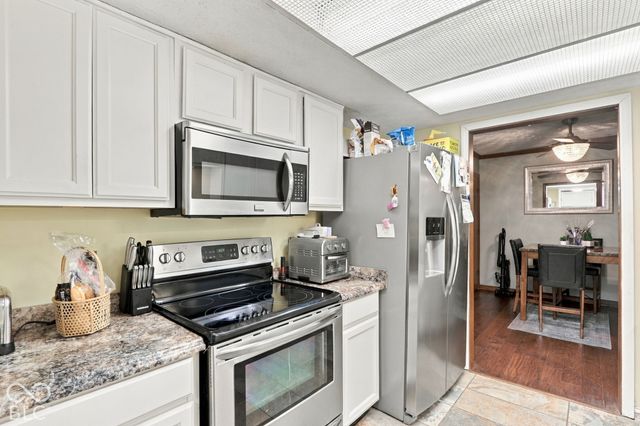 6058 Apache Drive, Indianapolis, IN 46254