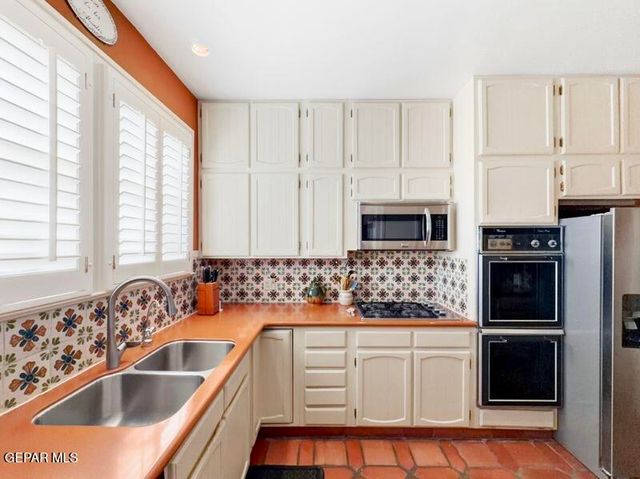 520 BLACKER Avenue, El Paso, TX 79902