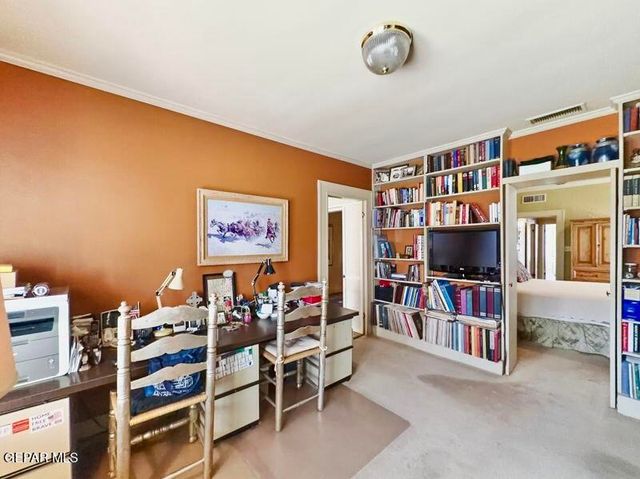 520 BLACKER Avenue, El Paso, TX 79902