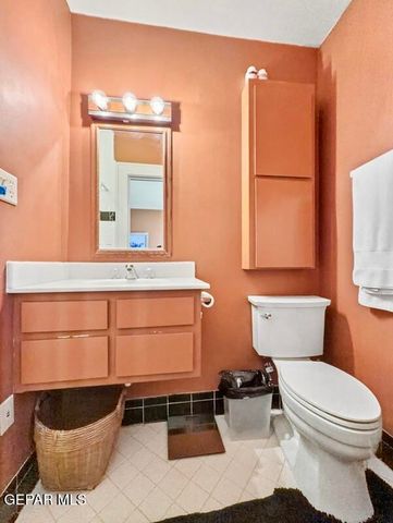 520 BLACKER Avenue, El Paso, TX 79902