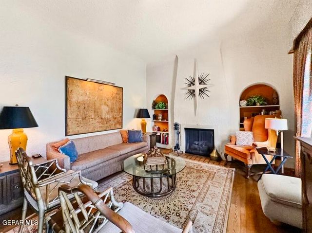 520 BLACKER Avenue, El Paso, TX 79902