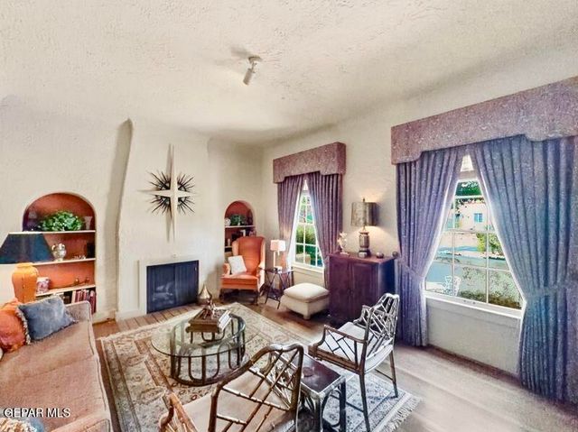 520 BLACKER Avenue, El Paso, TX 79902