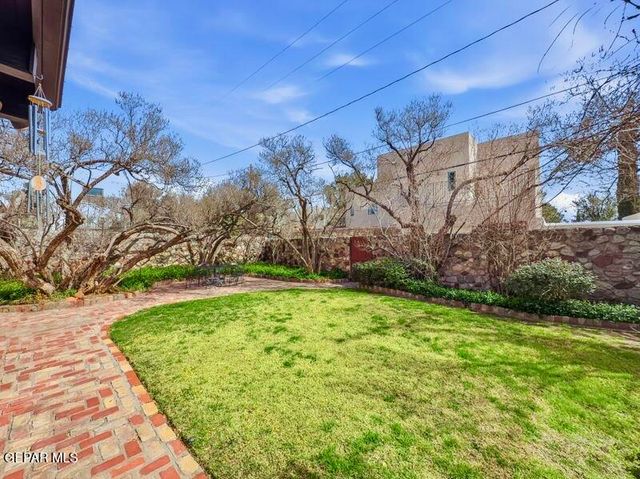 520 BLACKER Avenue, El Paso, TX 79902