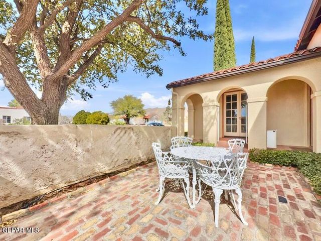 520 BLACKER Avenue, El Paso, TX 79902