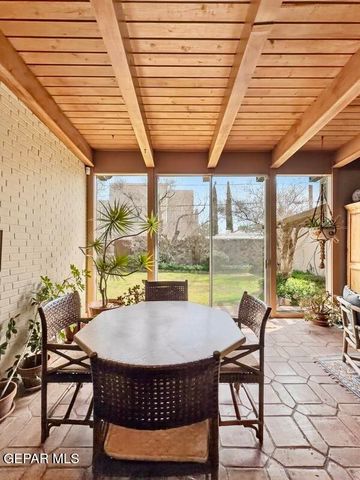 520 BLACKER Avenue, El Paso, TX 79902