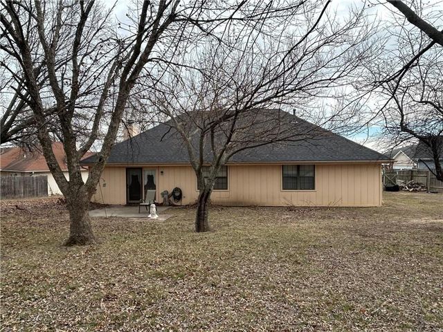 901 Coventry Court, Warrensburg, MO 64093