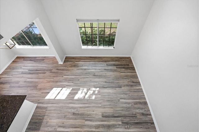 5202 HAMPTON BEACH PLACE 5202, Tampa, FL 33609