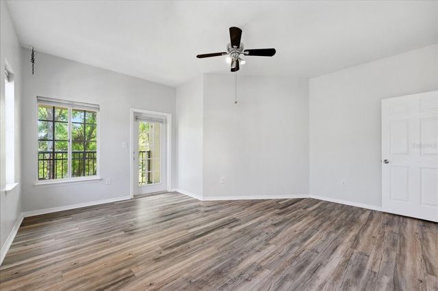 5202 HAMPTON BEACH PLACE 5202, Tampa, FL 33609