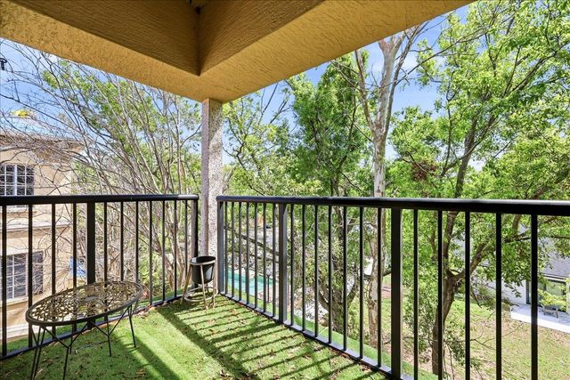 5202 HAMPTON BEACH PLACE 5202, Tampa, FL 33609