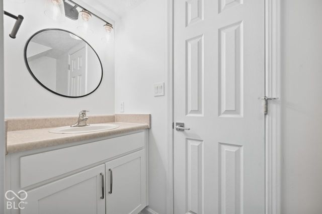 7622 Sergi Canyon Drive, Indianapolis, IN 46217