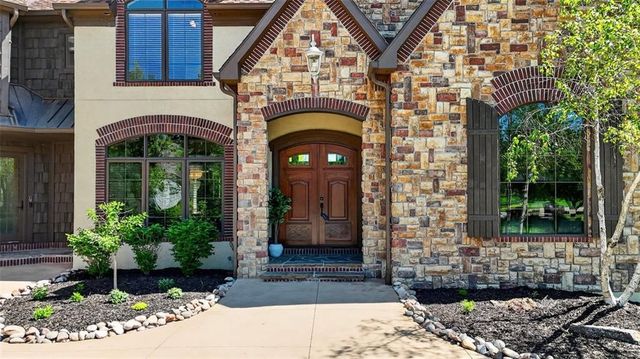 16612 NE 121st Terrace, Kearney, MO 64060
