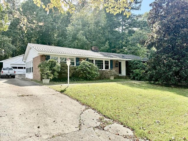 204 Meadow Drive, Cary, NC 27511