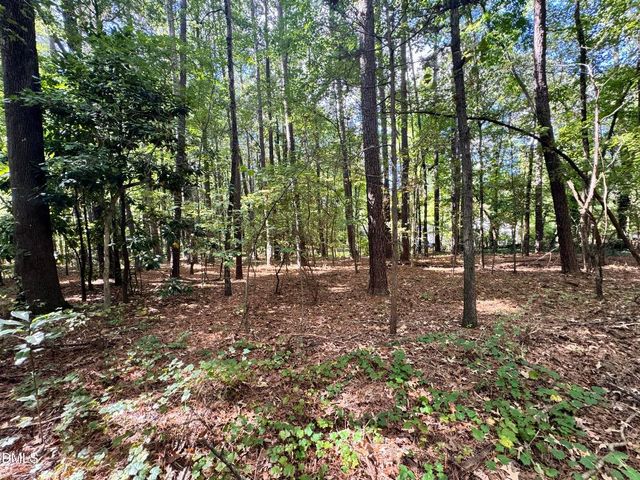 204 Meadow Drive, Cary, NC 27511