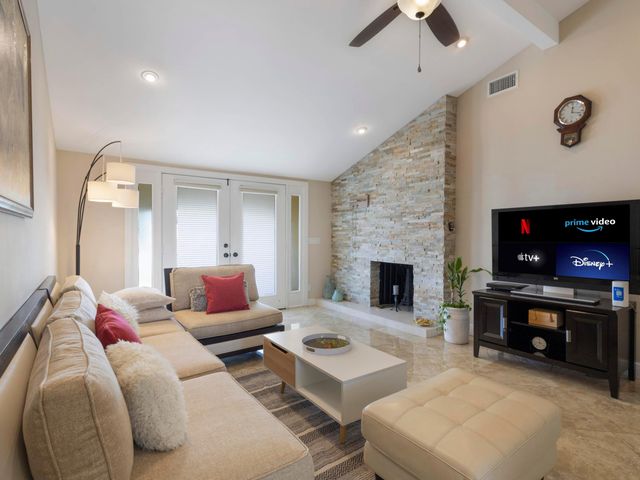 832 Green Street 1, West Palm Beach, FL 33405