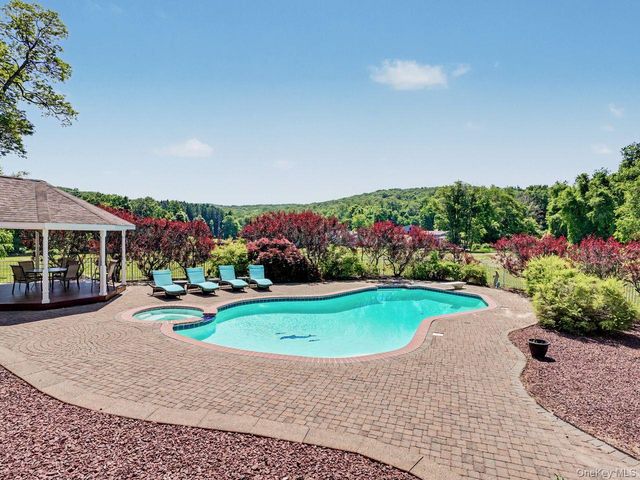 290 Joes Hill Road, Brewster, NY 10509