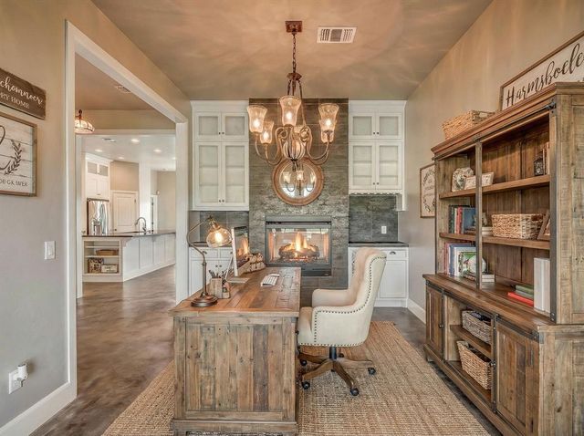 5021 SE 12th Avenue, Washington, OK 73093