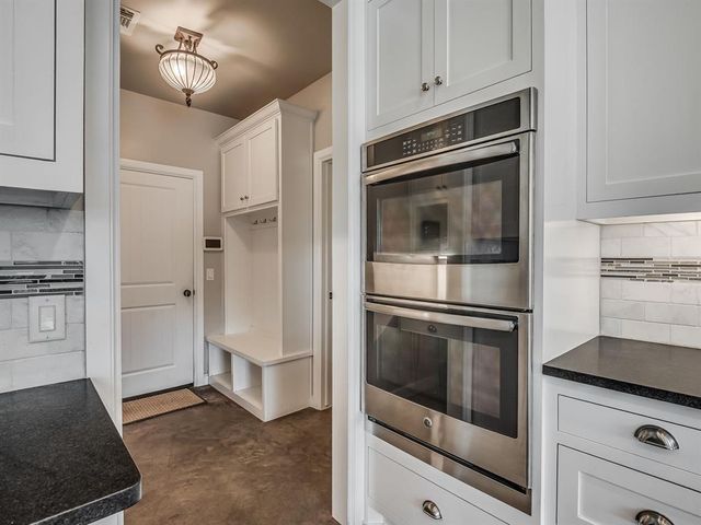 5021 SE 12th Avenue, Washington, OK 73093