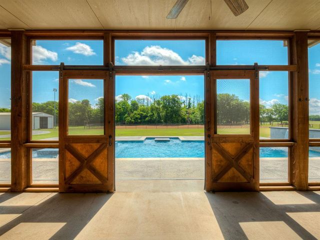 5021 SE 12th Avenue, Washington, OK 73093