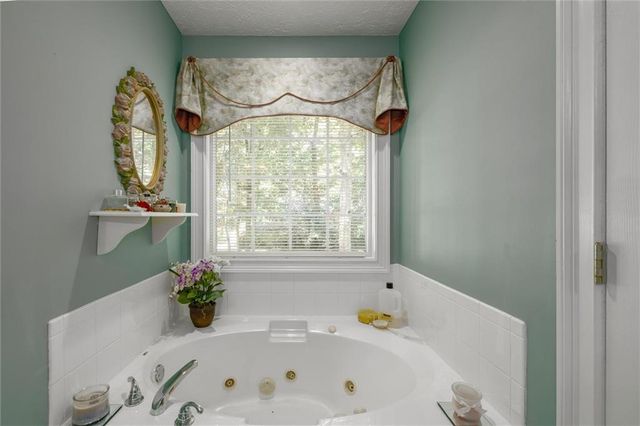 598 Holders Siding Road, Jefferson, GA 30549