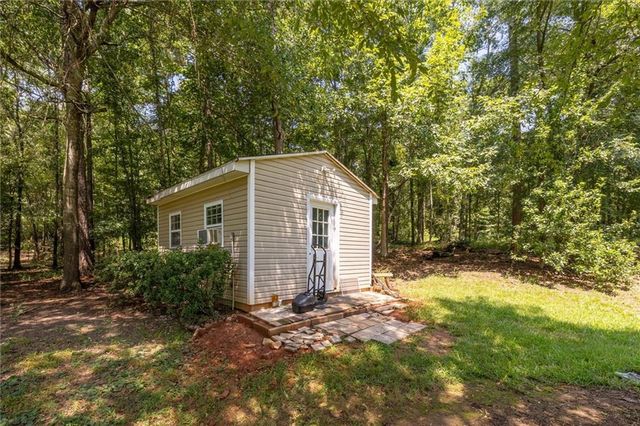 598 Holders Siding Road, Jefferson, GA 30549