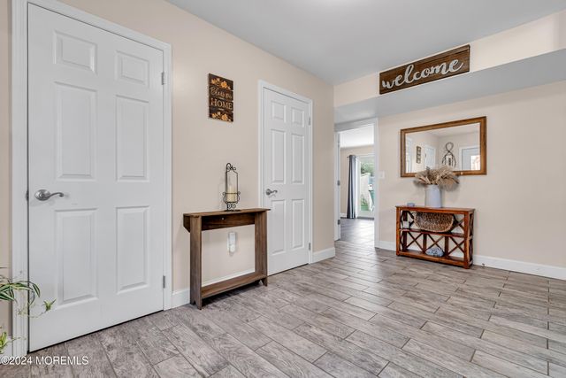 109 Woodridge Avenue, Toms River, NJ 08755