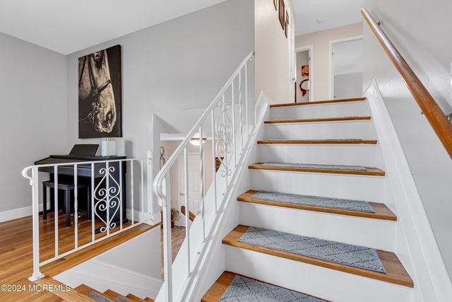109 Woodridge Avenue, Toms River, NJ 08755