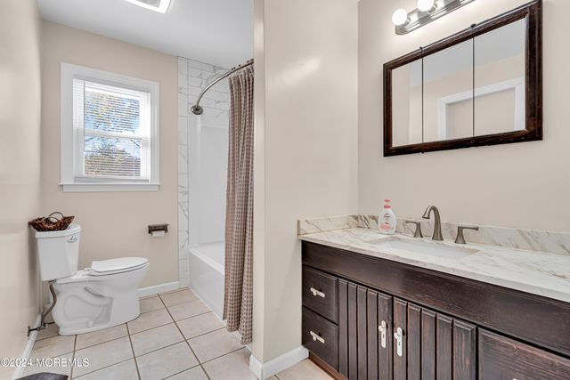 109 Woodridge Avenue, Toms River, NJ 08755