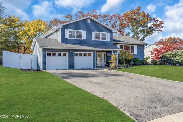 109 Woodridge Avenue, Toms River, NJ 08755