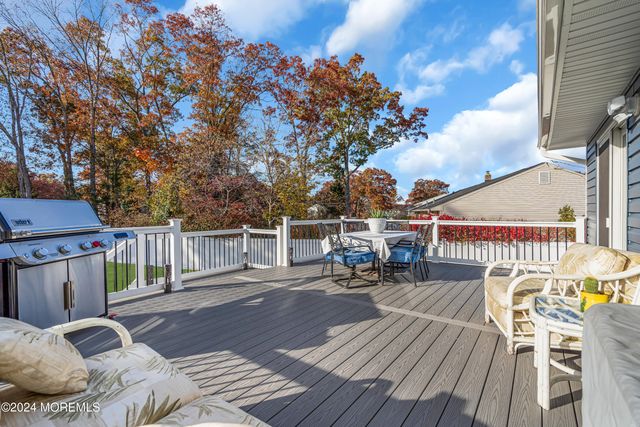 109 Woodridge Avenue, Toms River, NJ 08755