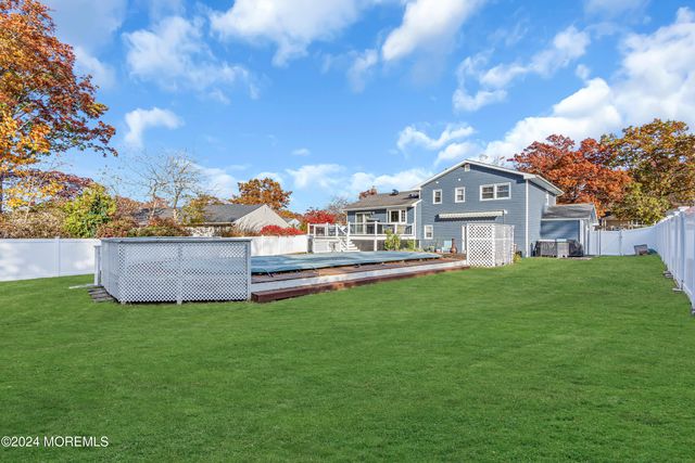 109 Woodridge Avenue, Toms River, NJ 08755