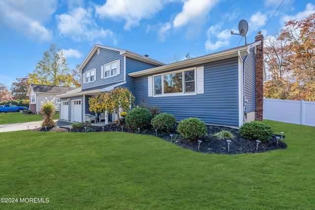 109 Woodridge Avenue, Toms River, NJ 08755