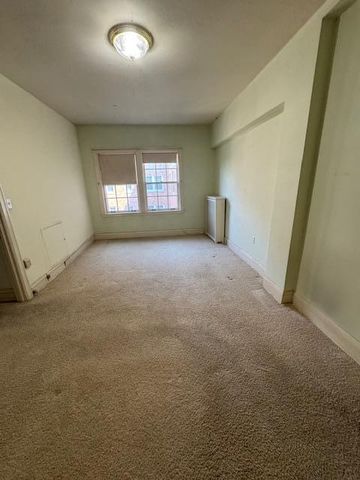 2615 Park Avenue 519, Minneapolis, MN 55407