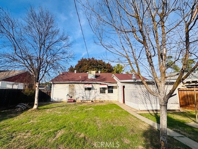 1320 W 21st, Merced, CA 95340