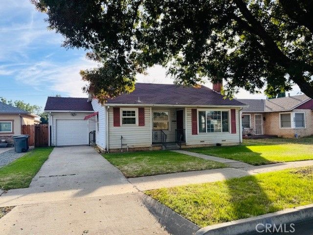 1320 W 21st, Merced, CA 95340
