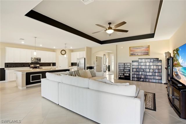 3341 Antilla CT, Fort Myers, FL 33905