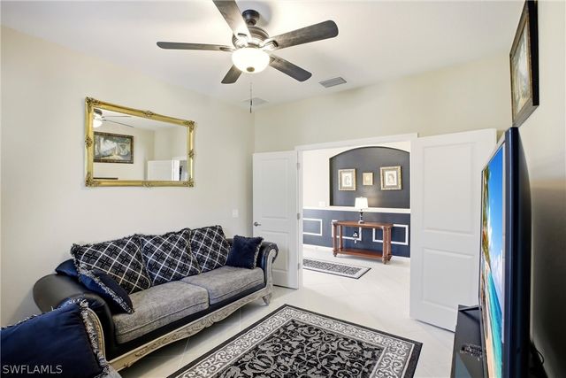 3341 Antilla CT, Fort Myers, FL 33905