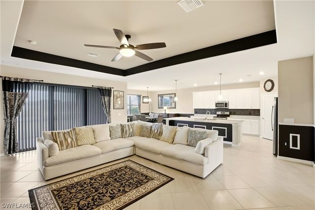 3341 Antilla CT, Fort Myers, FL 33905