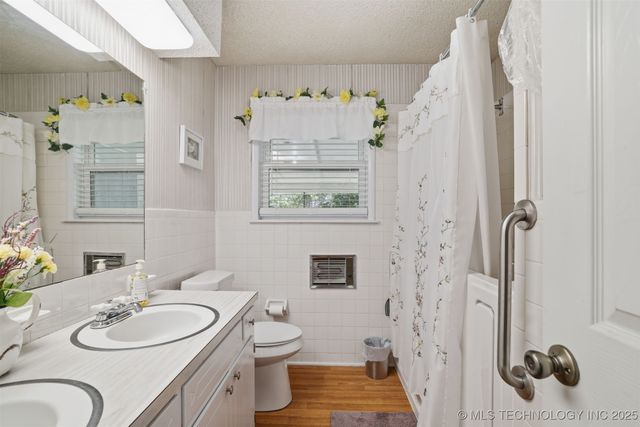 1000 SE 3rd, Antlers, OK 74523