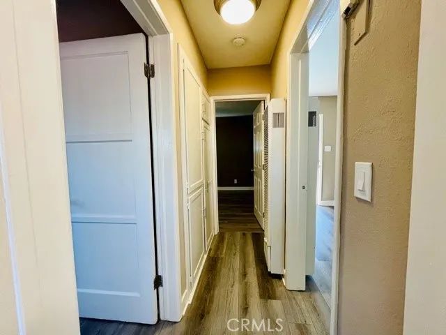 2536 Orange Avenue E, Costa Mesa, CA 92627